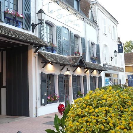 Le Saint-Jacques Hotell Cloyes-sur-le-Loir Exteriör bild